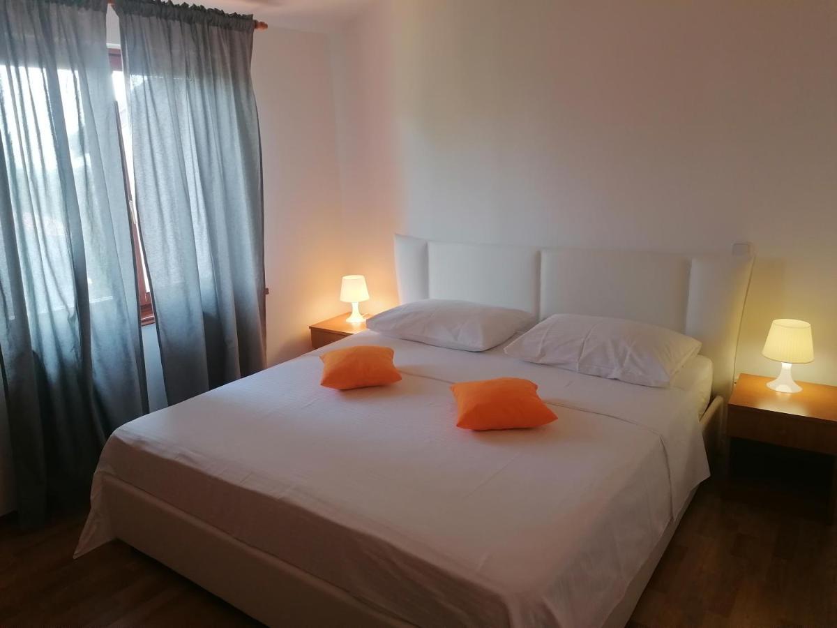 Apartments Filip & Tara Porec Ruang foto