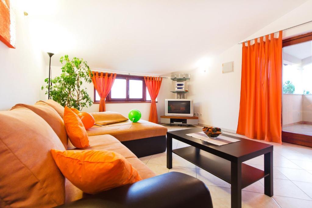 Apartments Filip & Tara Porec Bagian luar foto